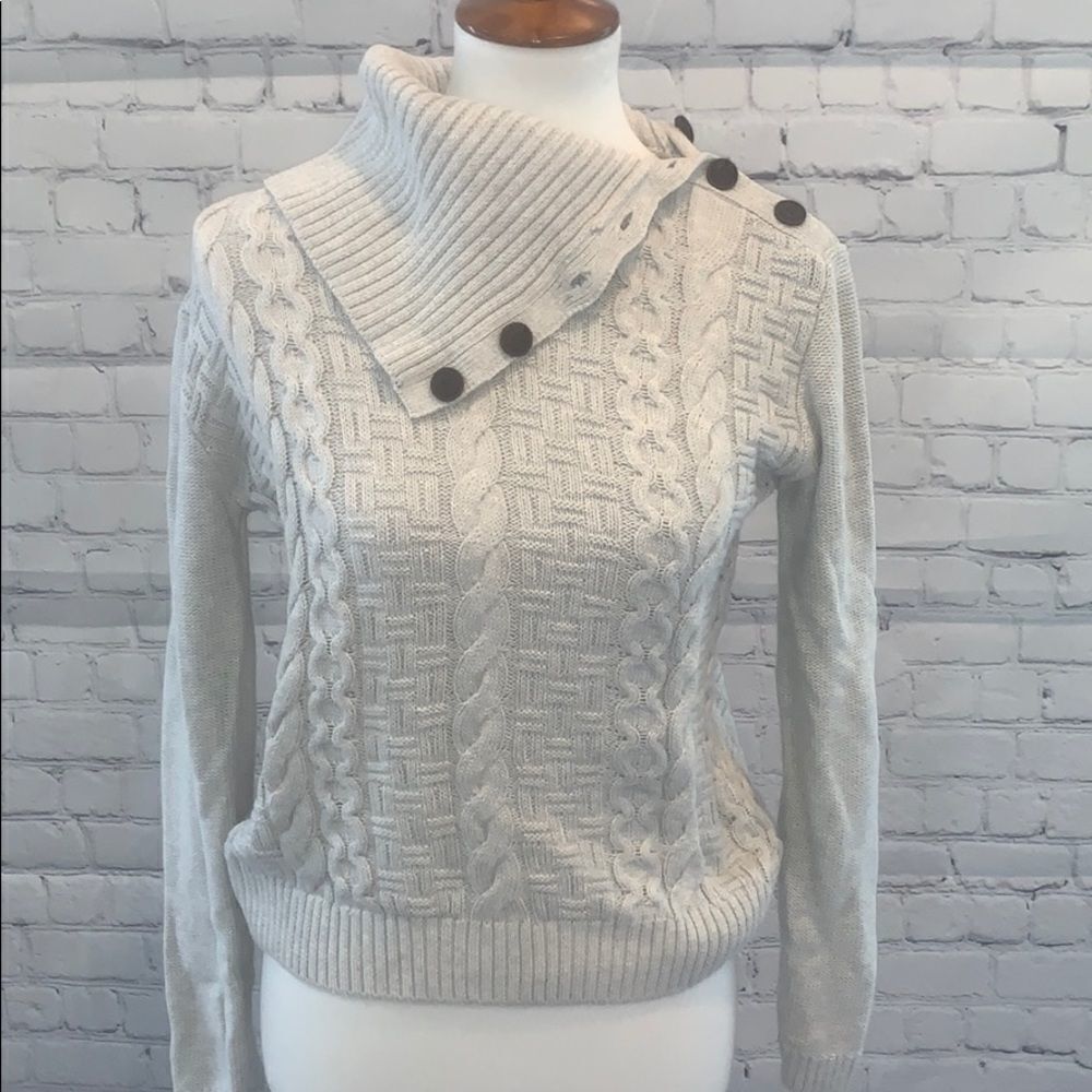 Gray H&M Sweater Sz XS NWT